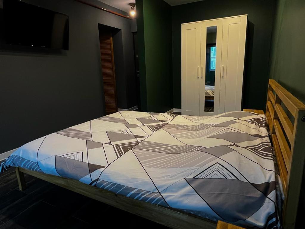 Studio G1 Moinesti Экстерьер фото