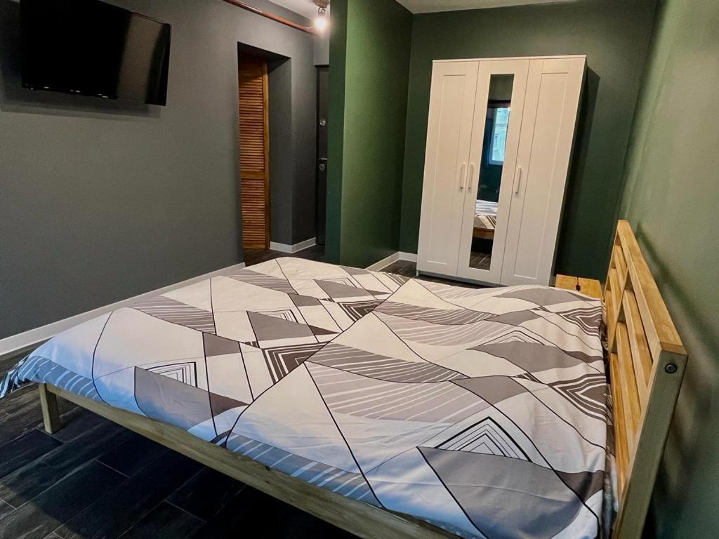 Studio G1 Moinesti Экстерьер фото
